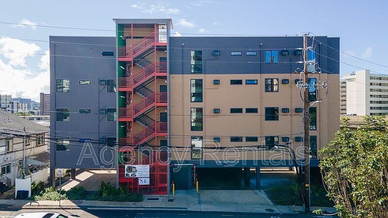 1st image of 1407 Pensacola St #406
