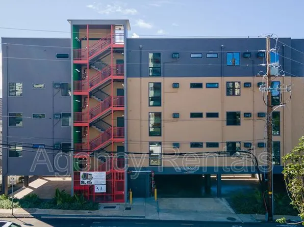 1407 Pensacola St, Honolulu, HI