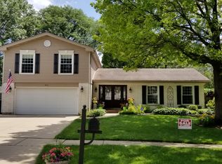 11 Tower Rd, Downers Grove, IL 60515