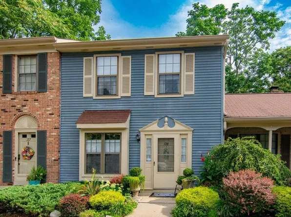 128 Dumbarton Hill Court, Aberdeen, NJ 07747