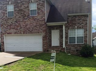 140 Mary Joe Martin Dr, La Vergne, TN 37086