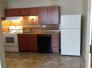 2040 Yale Ave APT 9, Maplewood, MO 63143