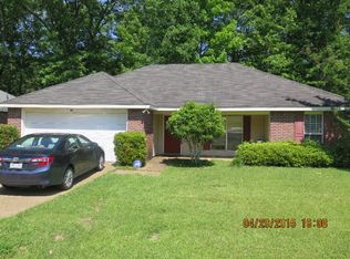 306 Willow Bay Dr, Byram, MS 39272