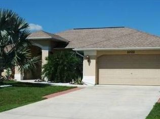 1022 NW 39th Ave, Cape Coral, FL 33993