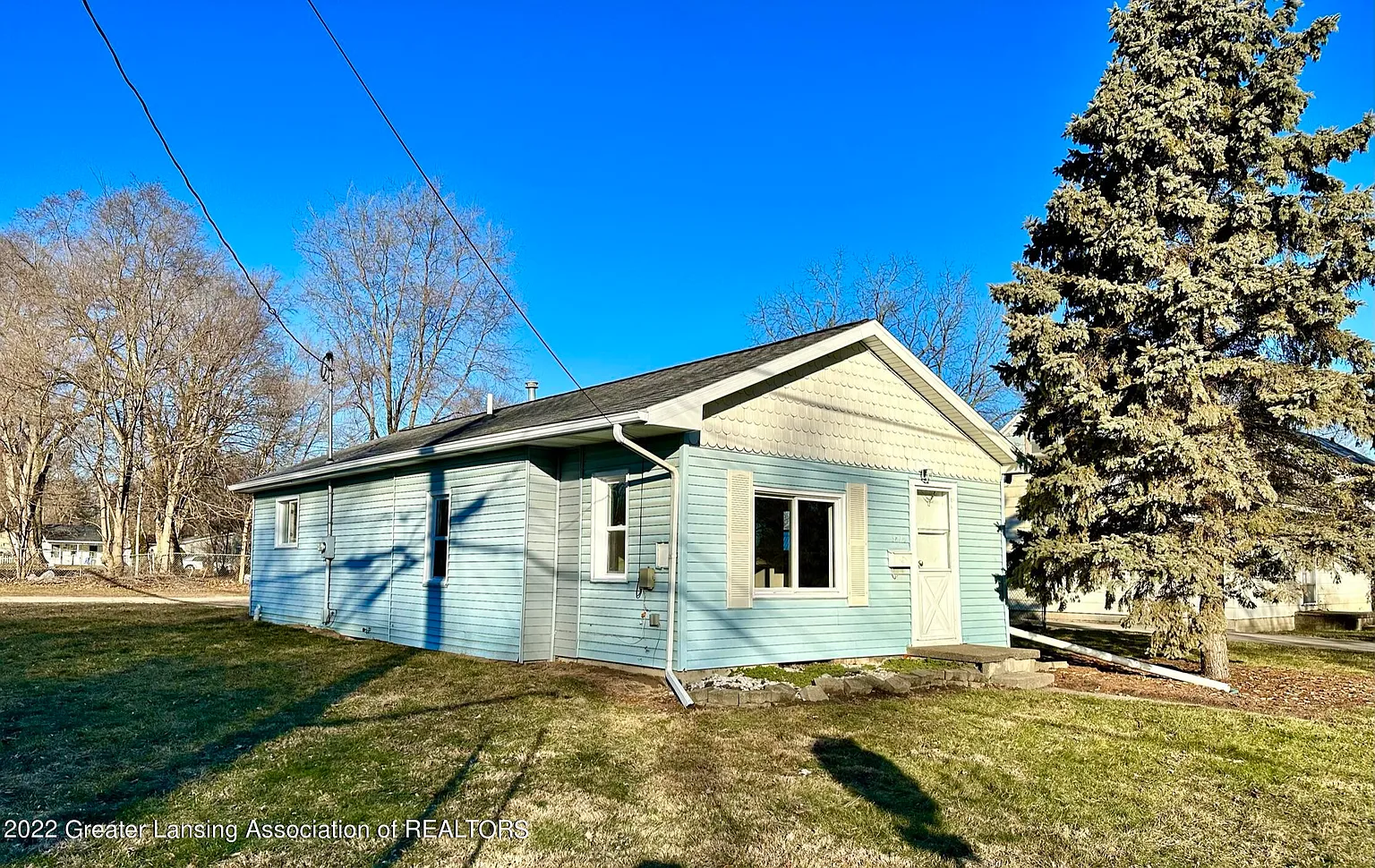 3826 Lowcroft Ave photo 1