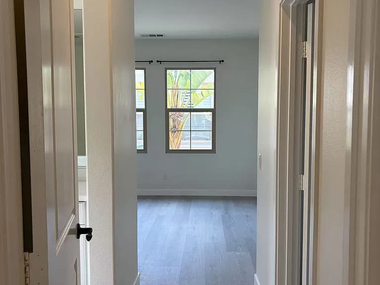 563 S Casita St — Photo 20