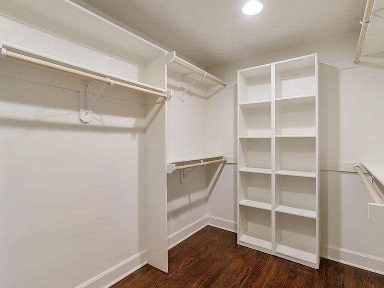 7343 Rosewood St — Photo 28