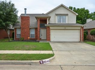 9044 Stillwater Trl, Fort Worth, TX 76118