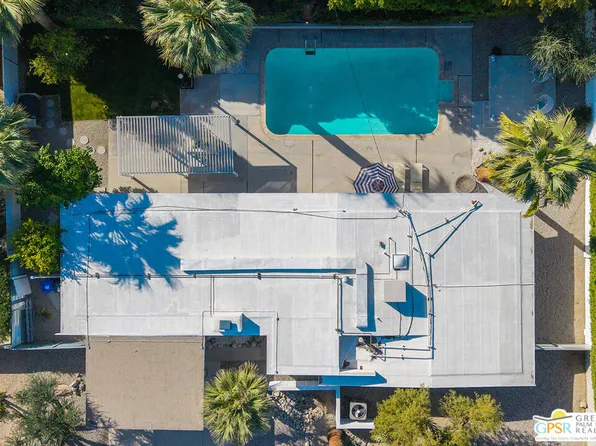 271 N Easmor Cir, Palm Springs, CA 92262