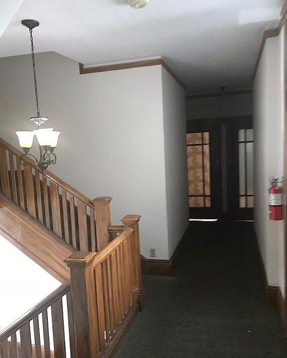 1st image of 210 Miramar Ave APT 1