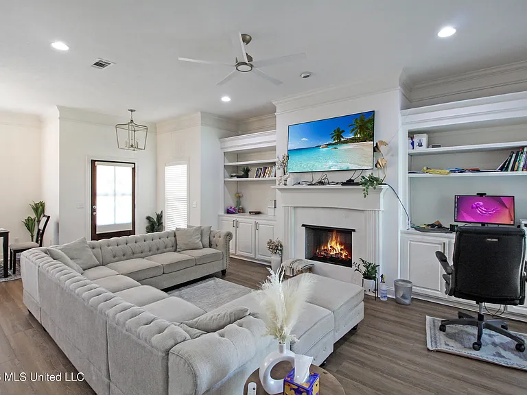 183 Tradition Pkwy — Photo 4
