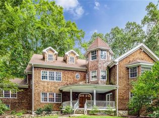 17 Laurel Hill Rd, Ridgefield, CT 06877