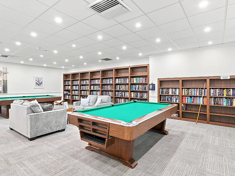 2121 N Ocean Blvd #405W — Photo 35