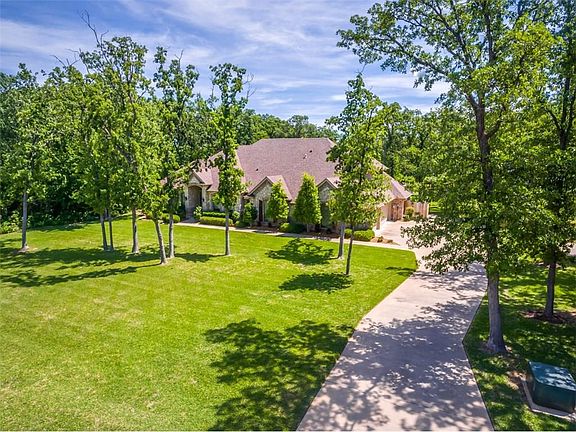 5th image of 6233 Toscana Cir