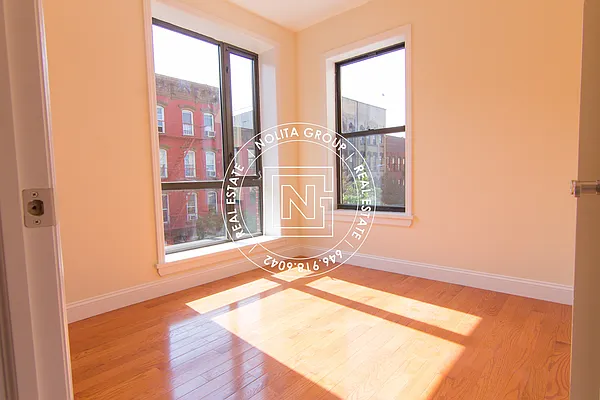 Rented by Nolita Group | media 25