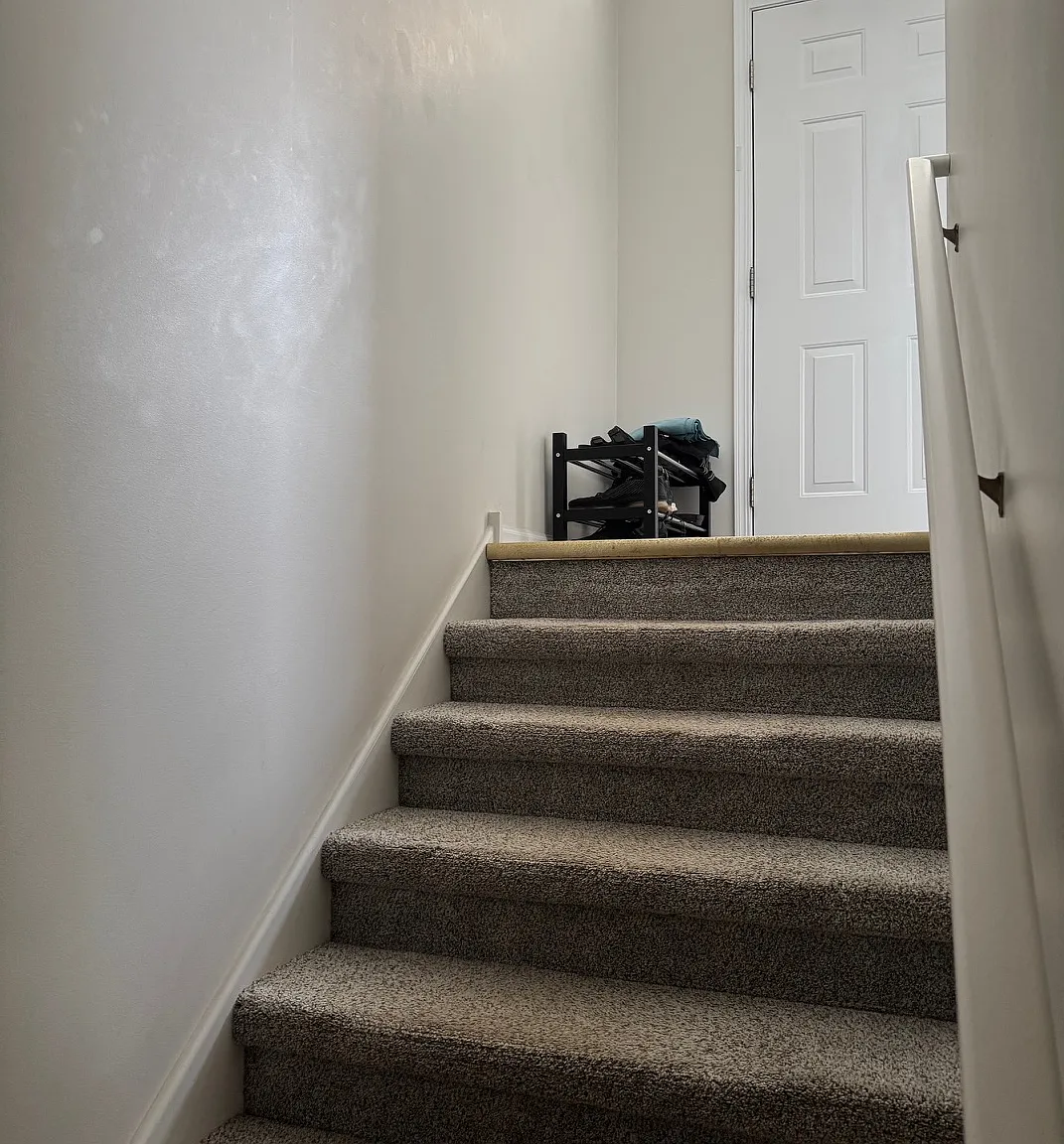 172 East River Road - #B — Photo 3