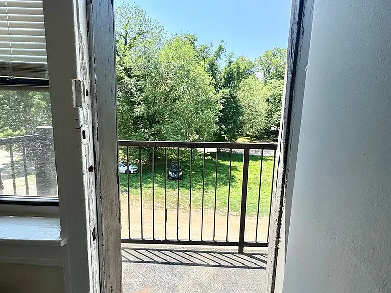 Fieldview Apartments — Photo 3