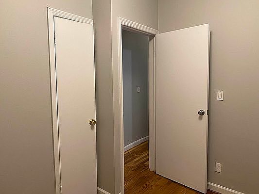 3rd image of 124 E 103rd St APT 3