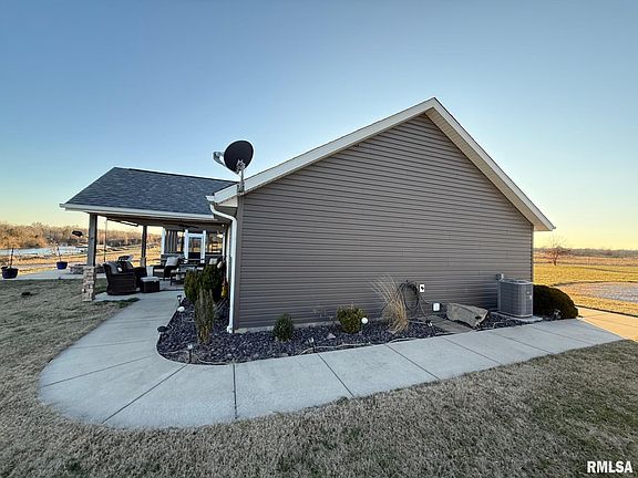 3rd image of 75 Bedrock Rdg #B