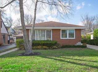 124 Harlem Ave, Glenview, IL 60025