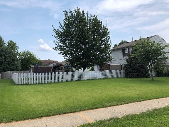 4th image of 2762 Greystoke Dr