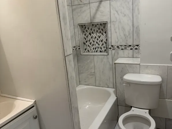 (undisclosed Address), Yonkers, NY 10705