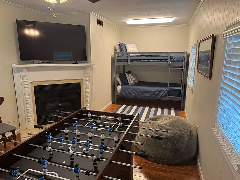 3210 Circle Dr — Photo 7