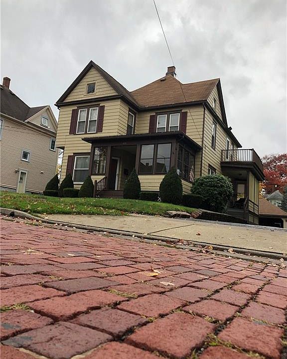1st image of 118 Park St