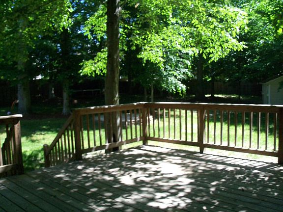 5th image of 4236 Rosewood Ct