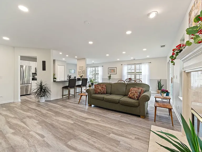 2833 Granite Ct — Photo 5