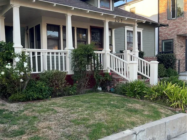 207 9th St, Huntington Beach, CA 92648