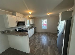 22 E Arizona #22, Belleville, MI 48111