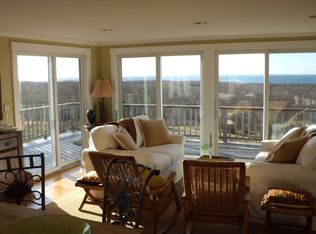 836 State Rd, Aquinnah, MA 02535