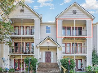 6165 Meadow Rose Ln, Charlotte, NC 28215