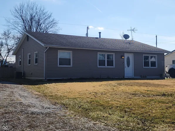 417 Sara Dr, New Haven, IN 46774