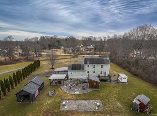 169 Squaw Rock Rd, Moosup, CT 06354