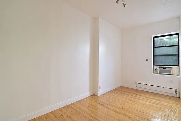 Rented by Halstead Real Estate | media 6