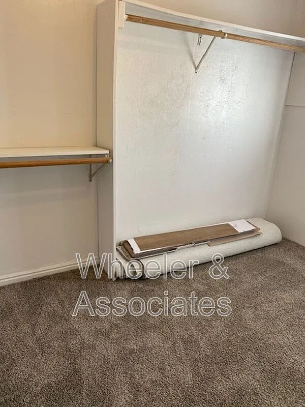 1 bed, 1.0 bath, $895 — Photo 4