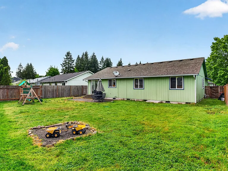 15619 Parkview Dr SE — Photo 13