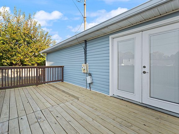 4th image of 304 Northampton Ct