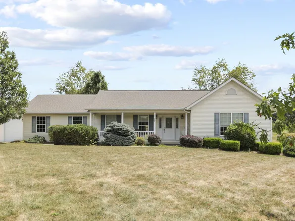 323 Hickory Way, Thornville, OH 43076