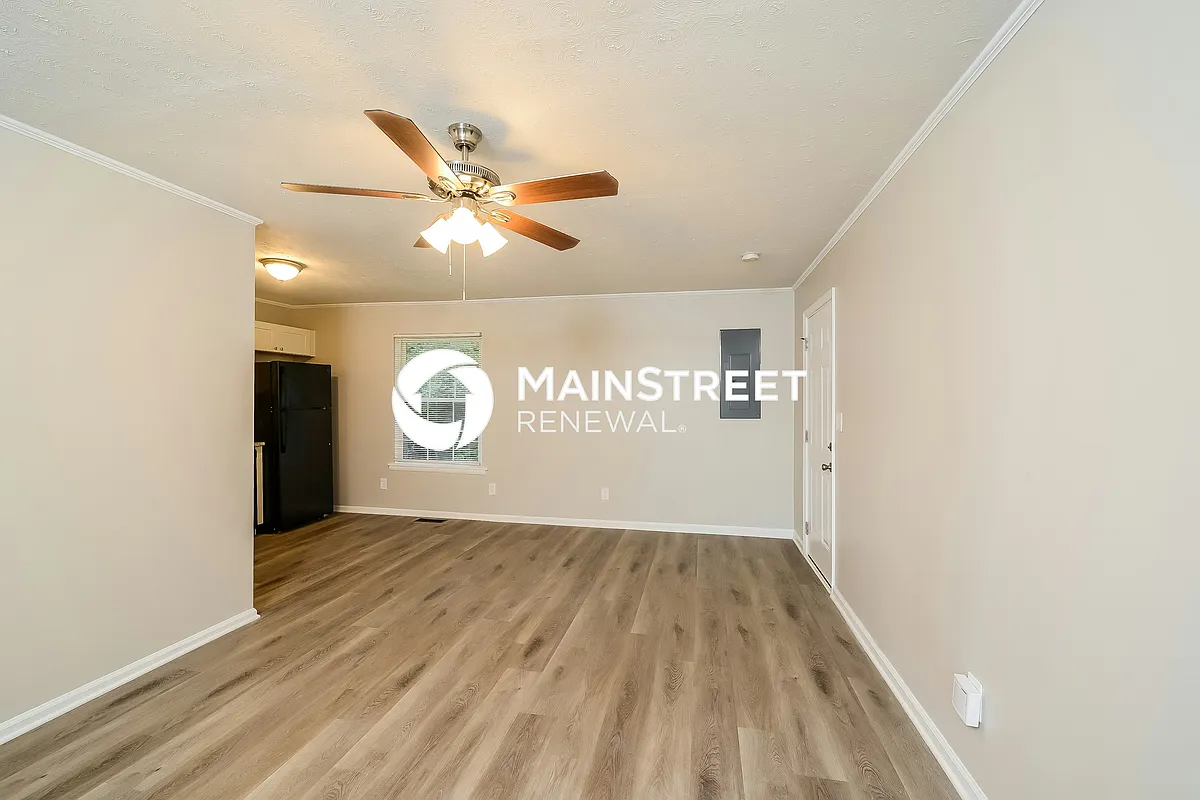 Living Room - 4900 Rumley Cir