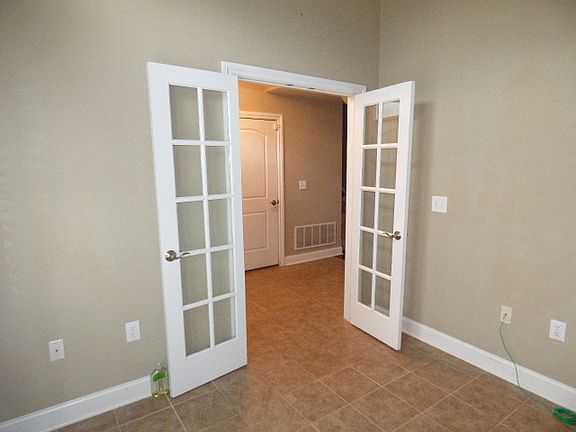 3rd image of 306 Zander Ln #306