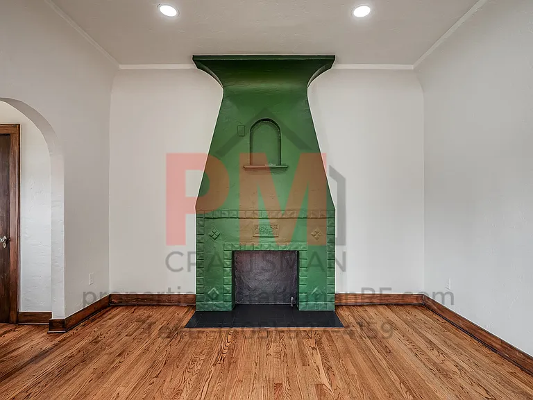 1712 N Pennsylvania Ave — Photo 11