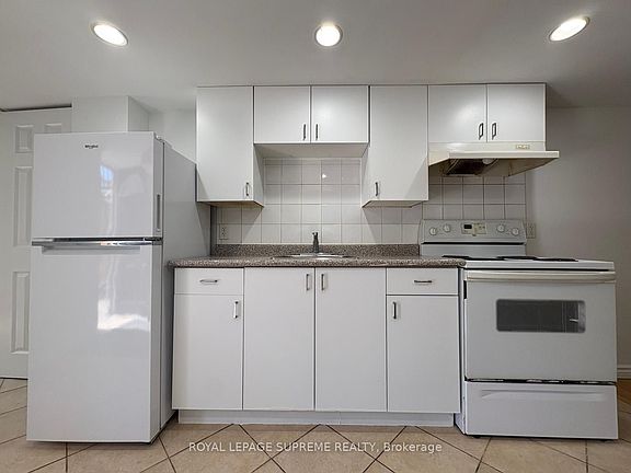 5th image of 1109 Davenport Rd