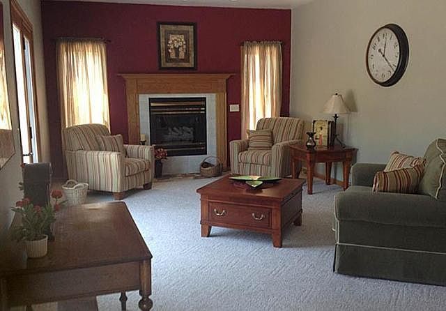 1st image of 4421 Hunters Glen Dr