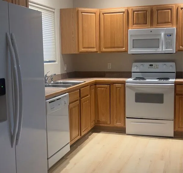 1306 Kremer Dr #1 — Photo 3