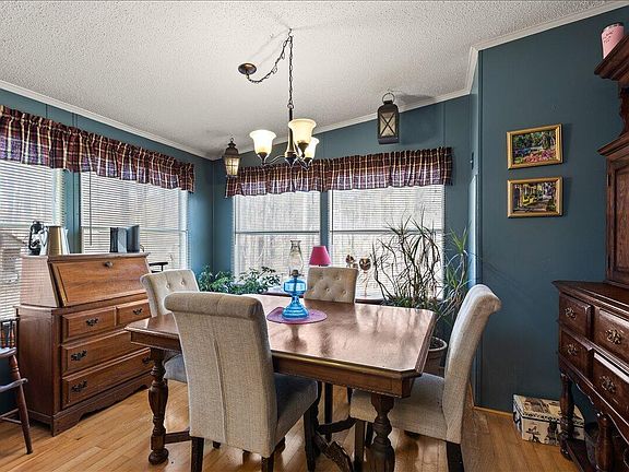 4th image of 4699 Dorsey Rd