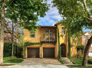 18 Pickering Cir, Mission Viejo, CA 92694