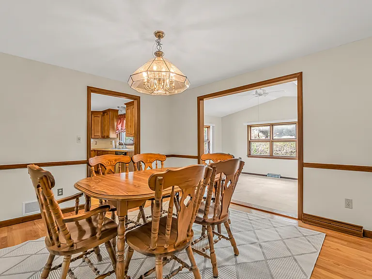 90 Rolling Ridge Rd — Photo 6